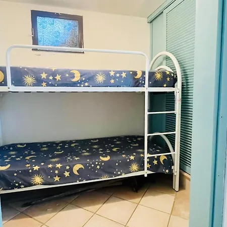 Azzurra A Due Passi Dal Mare